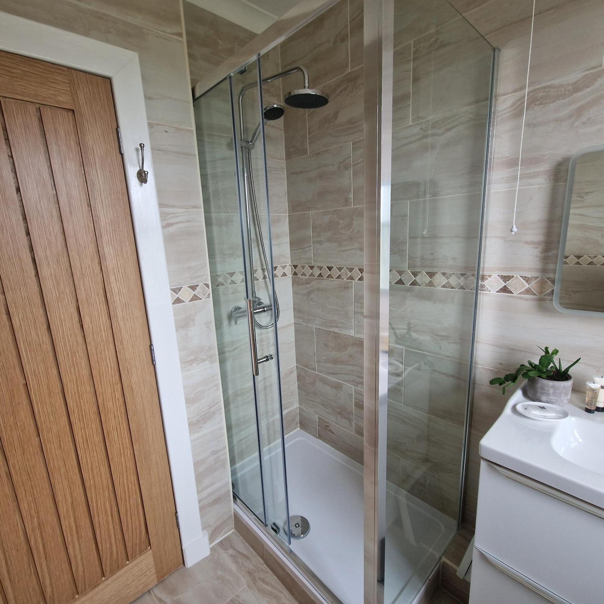 3 Bedroom Max 5 Pax Apartment *